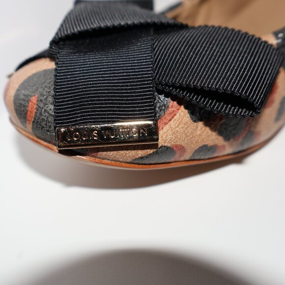 Leopard Print Ballet Flats w/ Black Bow – Size 6 - Picture 7 of 13